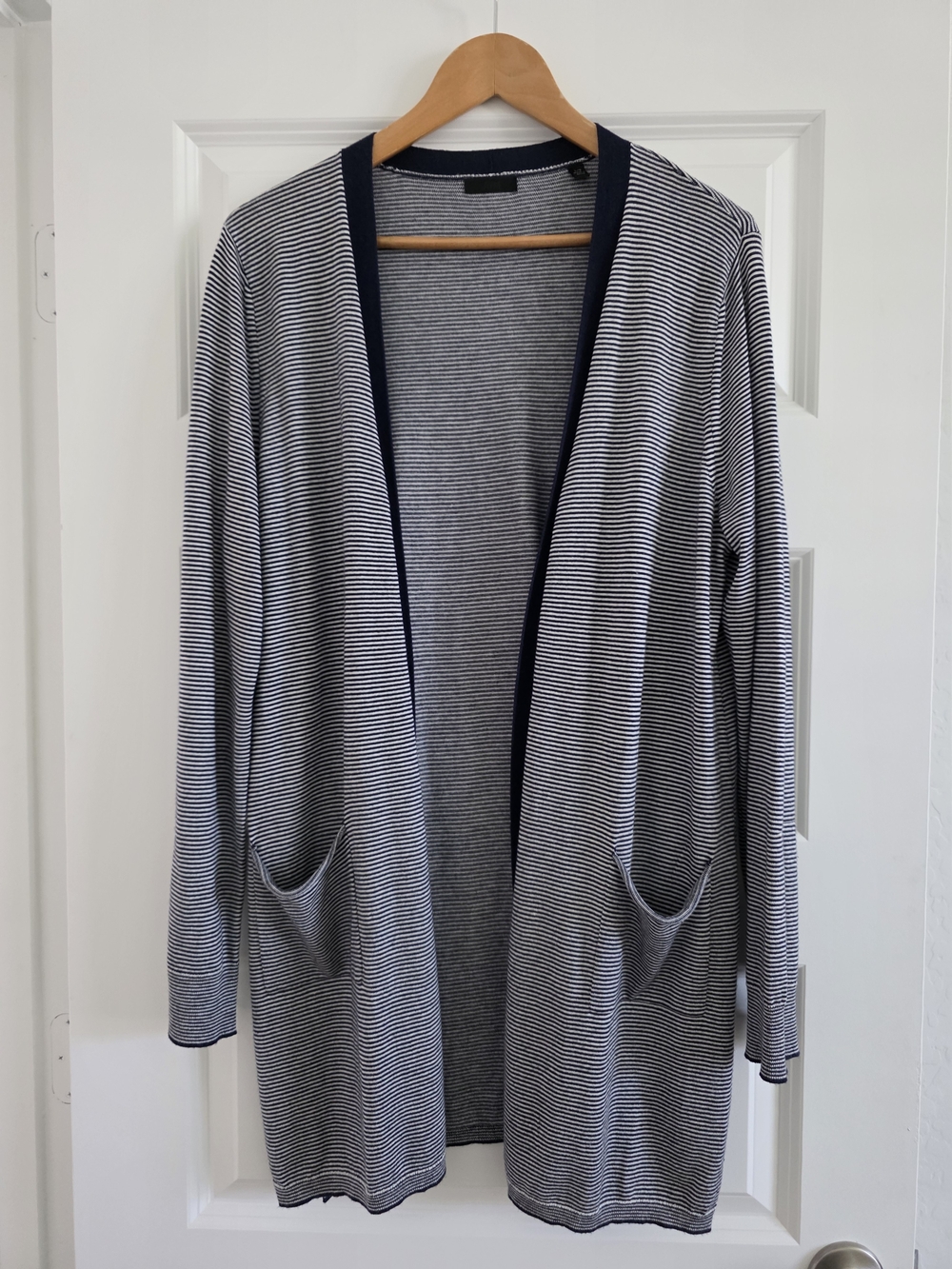 ATM Silk Wool Cashmere Navy White Stripe Cardigan. Size L.